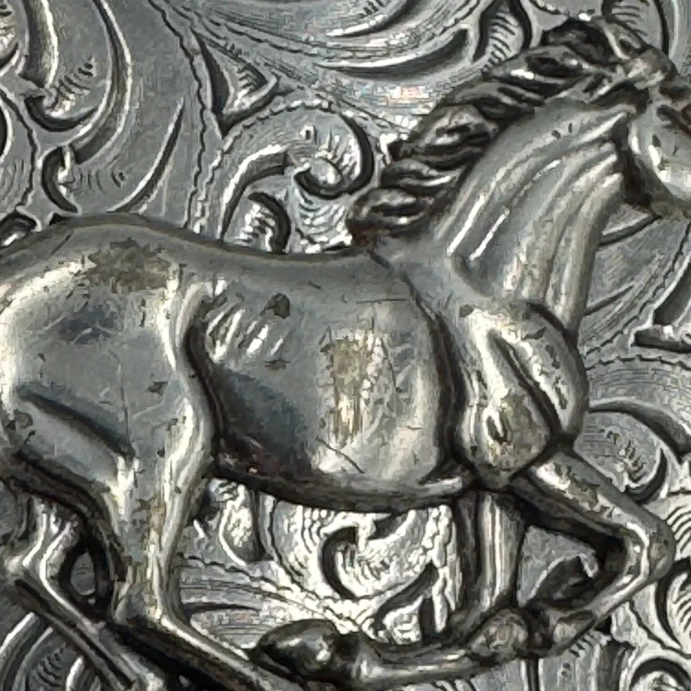 Western Horse Belt Buckle Silver Tone‎ Floral Engraved Rhinestone Border Rodeo